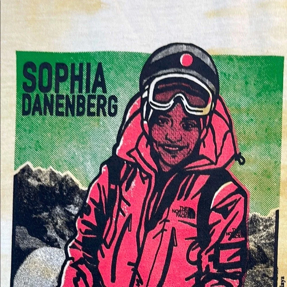 The North Face Beige Graphic Tee - Picture 6 of 7